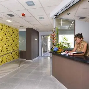 https://llagotel.catalonia-hotels.com